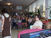 foto č.3: Vystoupení pro děti z MŠ Kohoutovice